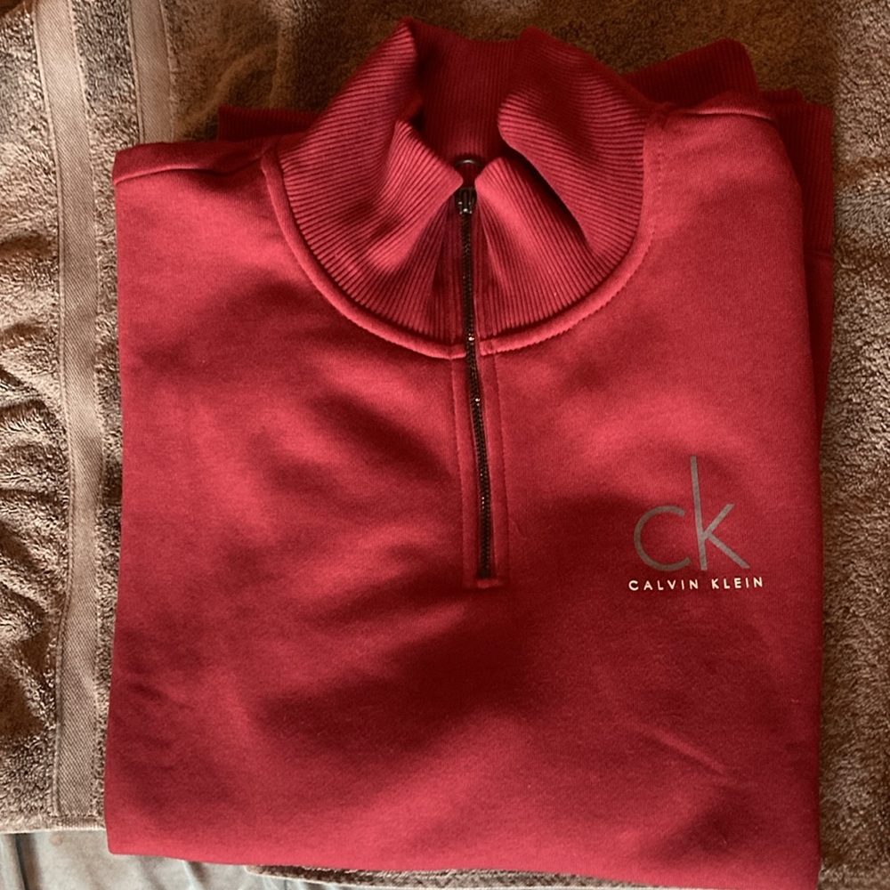 NWOT Calvin Klein 1/4 Zip Up Burgundy  Men's L Sweater